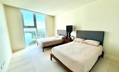 SLS Beach Tower Piso 18 Vistas al Mar · 3 Recámaras — Venta/Renta Departamento en Cancún