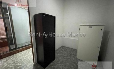 Edificio Comercial en renta, Ciudad Satélite, Naucalpan de Juárez 26-2425 JAS