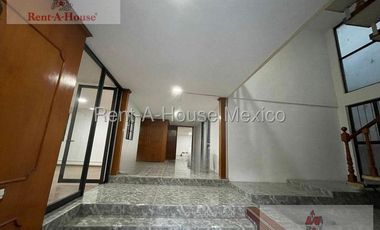 Edificio Comercial en renta, Ciudad Satélite, Naucalpan de Juárez 26-2425 JAS