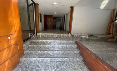 Edificio Comercial en renta en Ciudad Satélite, Naucalpan de Juárez 26-2425 JAS