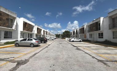 CASA EN RENTA EN EQUIPADA Y AMUEBLADA EN PLAYA DEL CARMEN