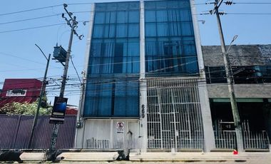 Edificio Comercial en Reforma