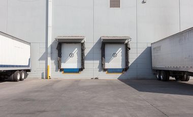 Bodega Industrial en Toluca de 2,396 m2