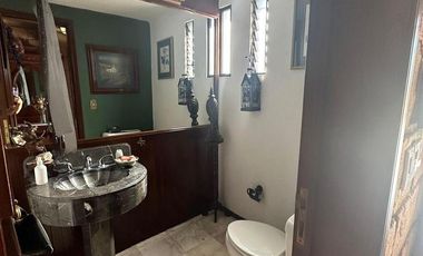 HERMOSA CASA EN RENTA EN EL CENTRO DE SAN JUAN DEL RÍO, QUERÉTARO. SUP. 1,500 m2