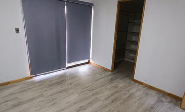 ARRIENDO CASA GRANDE EN PARCELACIÓN SANTA ELENA