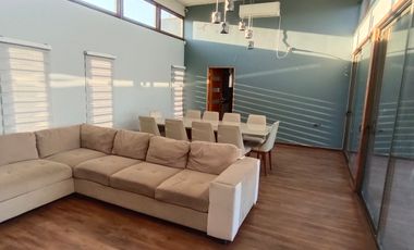 ARRIENDO CASA GRANDE EN PARCELACIÓN SANTA ELENA