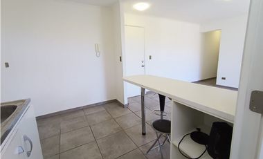 Arriendo Departamento Semi amoblado en Calle Hanga Roa, Valparaíso