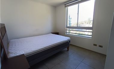 Arriendo Departamento Semi amoblado en Calle Hanga Roa, Valparaíso