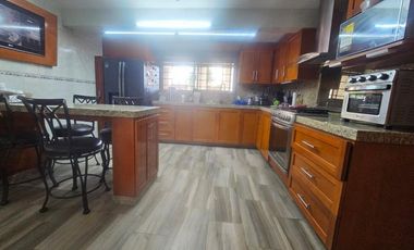 CASA EN VENTA EN TORREÓN JARDÍN