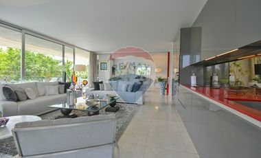 ARRIENDO Exclusivo! 2D + 3B + Terraza GIGANTE