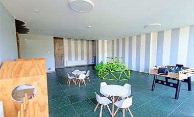 Arriendo de Penthouse TRIPLEX en Vitacura