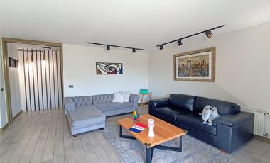 Arriendo de Penthouse TRIPLEX en Vitacura