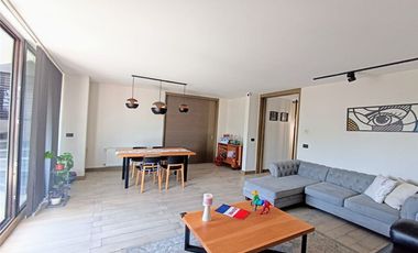 Arriendo de Penthouse TRIPLEX en Vitacura