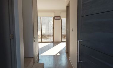 Moderna y Luminosa Casa en Ruta 5 Sur - Buin