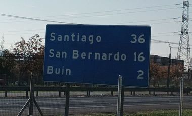 Moderna y Luminosa Casa en Ruta 5 Sur - Buin