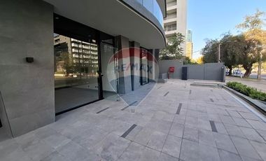 Local Comercial 9 - Metro H. De Magallanes