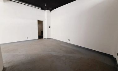 Local Comercial 9 - Metro H. De Magallanes