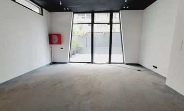 Local Comercial 9 - Metro H. De Magallanes