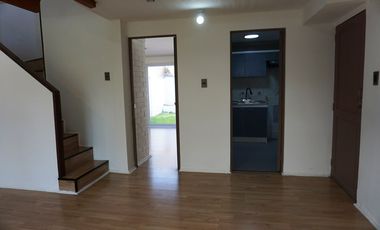 Renovada casa condominio cerrado en Macul