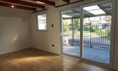 Renovada casa condominio cerrado en Macul