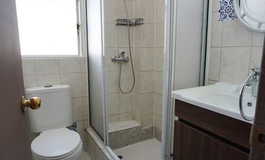 Renovada casa condominio cerrado en Macul