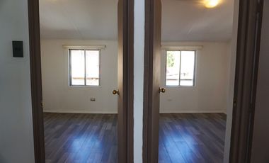 Renovada casa condominio cerrado en Macul