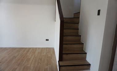 Renovada casa condominio cerrado en Macul