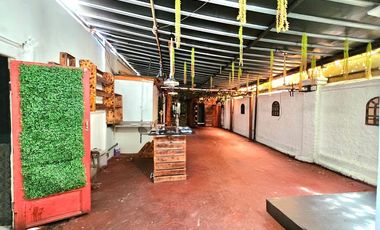 CASA COMERCIAL EN BELLA VISTA