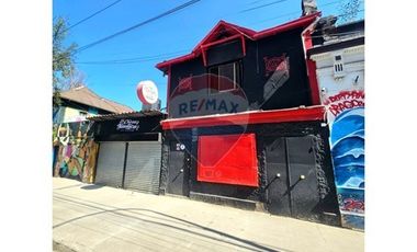 CASA COMERCIAL EN BELLA VISTA