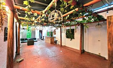 CASA COMERCIAL EN BELLA VISTA