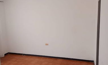 ARRIENDO de CASA COMERCIAL en MADRID