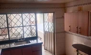 ARRIENDO de CASA COMERCIAL en MADRID