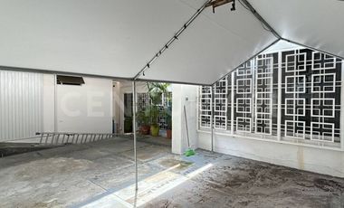 HABITACIÓN EN RENTA