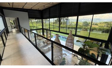 VENTA DE EXCLUSIVA CASA CAMPESTRE EN TEBAIDA, QUINDO, COLOMBIA