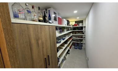 VENTA DE EXCLUSIVA CASA CAMPESTRE EN TEBAIDA, QUINDO, COLOMBIA