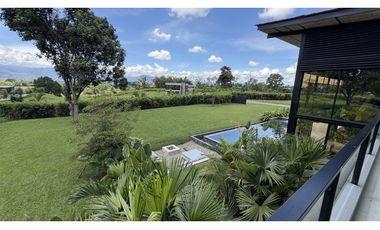 VENTA DE EXCLUSIVA CASA CAMPESTRE EN TEBAIDA, QUINDO, COLOMBIA