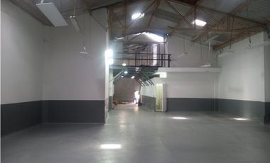 bodega en venta en Itagüí  , Sector Pilsen