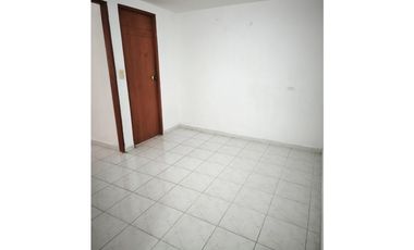 CASA DUPLEX EN VENTA EN EL BARRIO EL CASTILLO