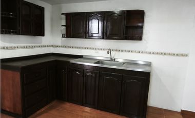 CASA DUPLEX EN VENTA EN EL BARRIO EL CASTILLO