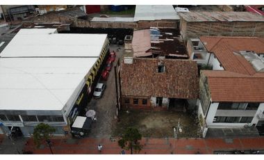 PROPIEDAD COMERCIAL EN EL CENTRO HISTÓRICO DE LA CIUDAD