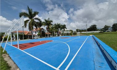 Venta Espectacular Casa Campestre en Chinauta Antes del Peaje