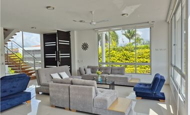 Venta Espectacular Casa Campestre en Chinauta Antes del Peaje