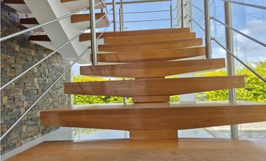 Venta Espectacular Casa Campestre en Chinauta Antes del Peaje