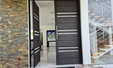 Venta Espectacular Casa Campestre en Chinauta Antes del Peaje