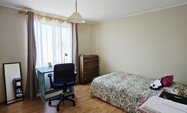 VENDO HERMOSA Y REMODELADA CASA EN HUALPEN, POSTDAM