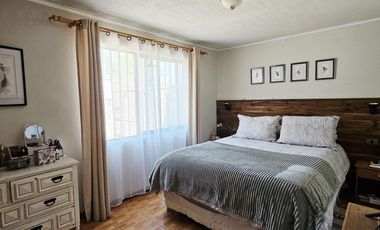 VENDO HERMOSA Y REMODELADA CASA EN HUALPEN, POSTDAM