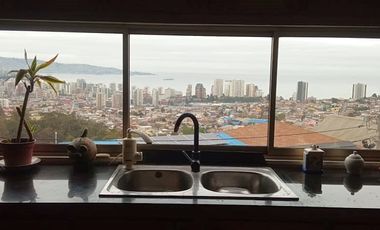 ARRIENDO CASA AMPLIA EN VIÑA DEL MAR