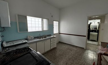 CASA EN ALQUILER CIUDAD MADERO