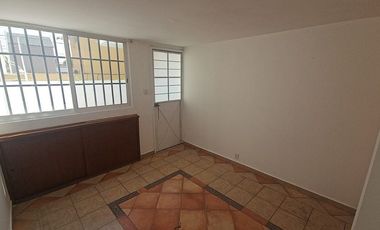 Casa en Renta en Las Américas | Calle Cerrada | Cerca de FES Acatlán