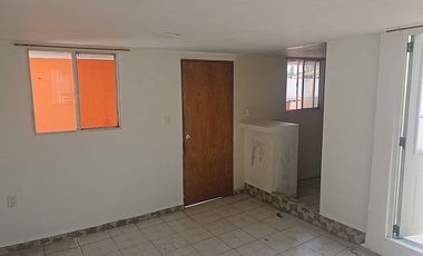 Casa en Renta en Las Américas | Calle Cerrada | Cerca de FES Acatlán